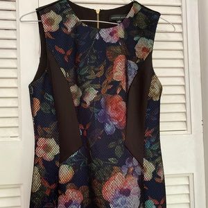 Super cute fitted dress knee length